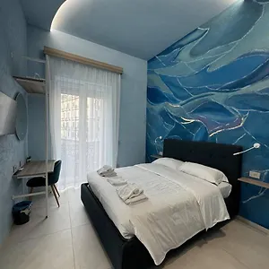Momo Guest house